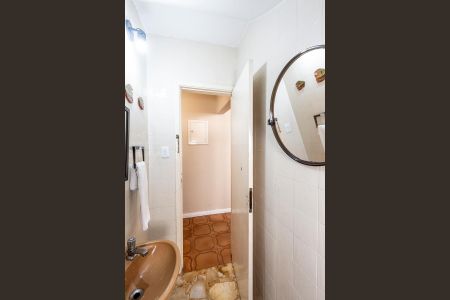 Casa à venda com 250m², 3 quartos e 2 vagasLavabo