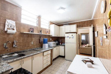 Casa à venda com 250m², 3 quartos e 2 vagasCozinha