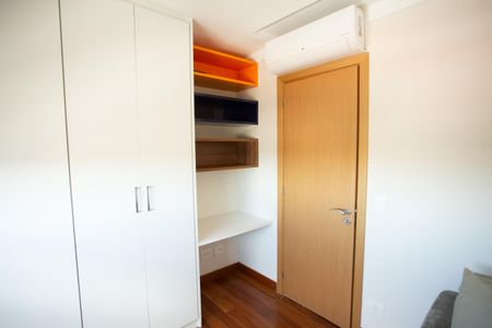 Apartamento à venda com 76m², 2 quartos e 2 vagas Apartamento à venda com 76m², 2 quartos e 2 vagasQUARTO 2