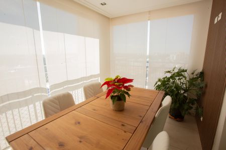 Apartamento à venda com 76m², 2 quartos e 2 vagas Apartamento à venda com 76m², 2 quartos e 2 vagasÁrea Gourmet