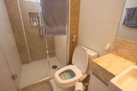 Apartamento à venda com 76m², 2 quartos e 2 vagas Apartamento à venda com 76m², 2 quartos e 2 vagasBANHEIRO QUARTO 1