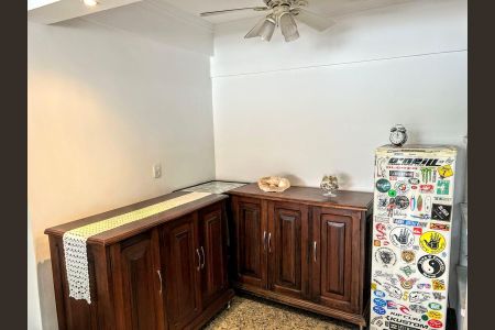 Apartamento à venda com 136m², 4 quartos e 3 vagas Apartamento à venda com 136m², 4 quartos e 3 vagasSala