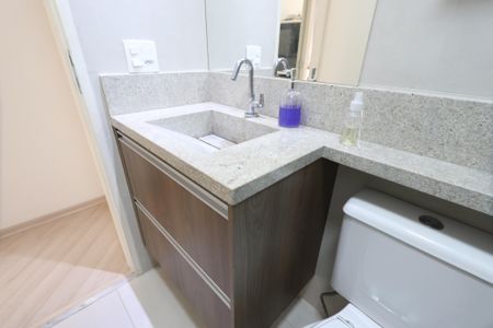 Apartamento à venda com 59m², 3 quartos e 1 vagaBanheiro Social