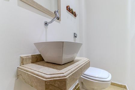 Lavabo de apartamento para alugar com 3 quartos, 155m² em Santa Cecilia, São Paulo