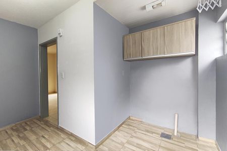 Apartamento para alugar com 60m², 2 quartos e sem vaga Apartamento para alugar com 60m², 2 quartos e sem vagaCozinha e Área de Serviço