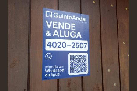 Casa de condomínio à venda com 307m², 4 quartos e 2 vagas Casa de condomínio à venda com 307m², 4 quartos e 2 vagasPlaca Quinto Andar