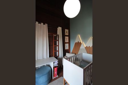 Casa à venda com 370m², 5 quartos e 8 vagasQuarto 3