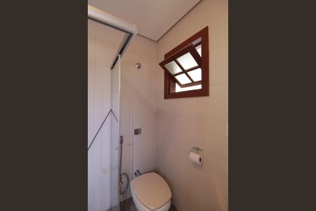 Casa à venda com 370m², 5 quartos e 8 vagasBanheiro