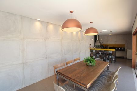 Casa à venda com 370m², 5 quartos e 8 vagasCopa 2