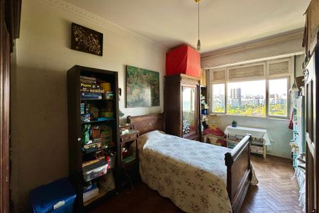 Apartamento à venda com 230m², 4 quartos e sem vagaQuarto 1