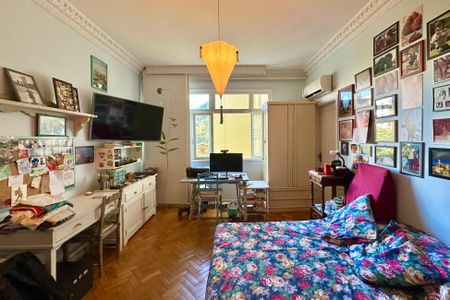 Apartamento à venda com 230m², 4 quartos e sem vagaQuarto 4 - Suíte Canadense