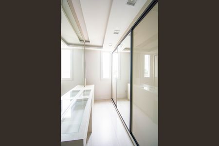 Apartamento à venda com 153m², 2 quartos e 2 vagas Apartamento à venda com 153m², 2 quartos e 2 vagasBanheiro/Suíte 1