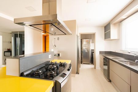 Apartamento à venda com 153m², 2 quartos e 2 vagas Apartamento à venda com 153m², 2 quartos e 2 vagasCozinha