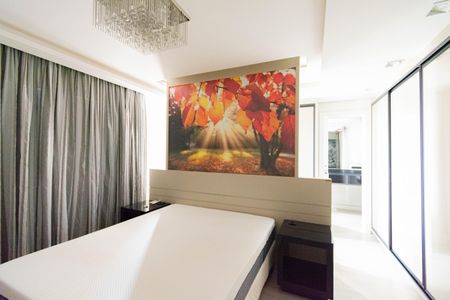 Apartamento à venda com 153m², 2 quartos e 2 vagas Apartamento à venda com 153m², 2 quartos e 2 vagasSuíte 1