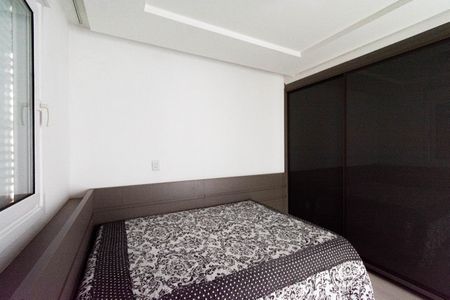 Apartamento à venda com 153m², 2 quartos e 2 vagas Apartamento à venda com 153m², 2 quartos e 2 vagasSuíte 2