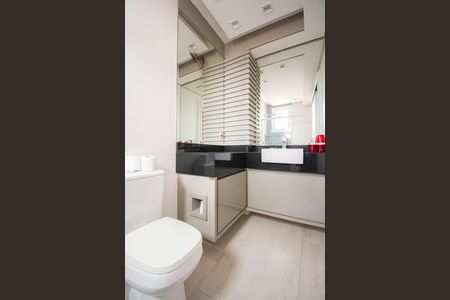 Apartamento à venda com 153m², 2 quartos e 2 vagas Apartamento à venda com 153m², 2 quartos e 2 vagasBanheiro/Suíte 1