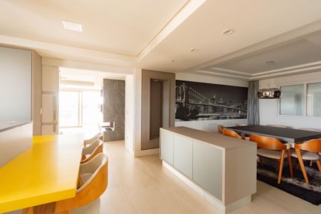 Apartamento à venda com 153m², 2 quartos e 2 vagas Apartamento à venda com 153m², 2 quartos e 2 vagasCopa