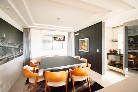 Apartamento à venda com 153m², 2 quartos e 2 vagas Apartamento à venda com 153m², 2 quartos e 2 vagasSala de Jantar