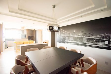 Apartamento à venda com 153m², 2 quartos e 2 vagas Apartamento à venda com 153m², 2 quartos e 2 vagasSala de Jantar