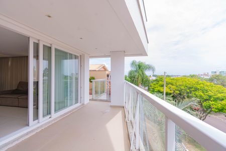 Apartamento à venda com 199m², 3 quartos e 2 vagasvaranda