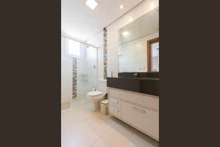 Apartamento à venda com 199m², 3 quartos e 2 vagasBanheiro do Quarto 1