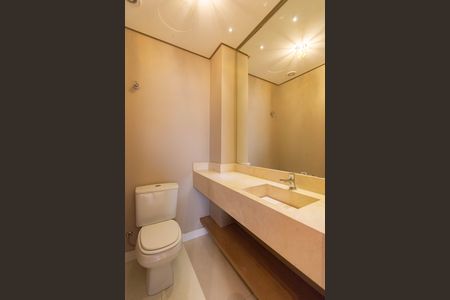 Apartamento à venda com 199m², 3 quartos e 2 vagasBanheiro do Quarto 2