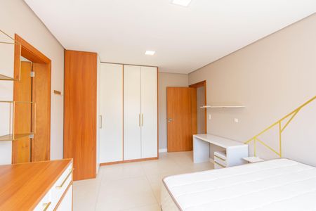 Apartamento à venda com 199m², 3 quartos e 2 vagasQuarto 2