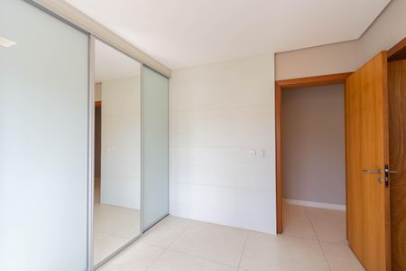 Apartamento à venda com 199m², 3 quartos e 2 vagasQuarto 3