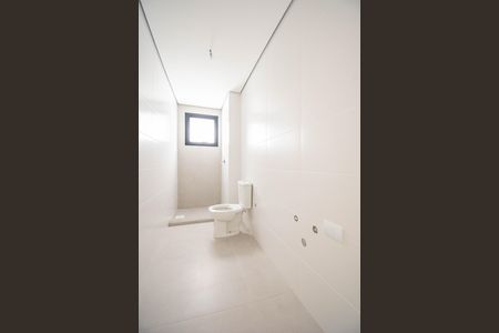 Apartamento à venda com 187m², 2 quartos e 1 vaga Apartamento à venda com 187m², 2 quartos e 1 vagaBanheiro do Quarto 1