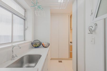 Apartamento à venda com 57m², 1 quarto e 1 vagaÁrea de Serviço