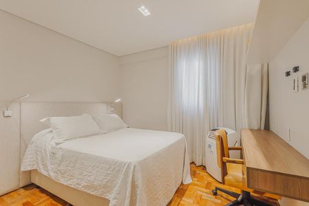 Apartamento à venda com 57m², 1 quarto e 1 vagaQuarto