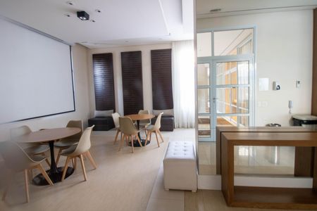 Apartamento à venda com 160m², 3 quartos e 2 vagas Apartamento à venda com 160m², 3 quartos e 2 vagasÁrea comum