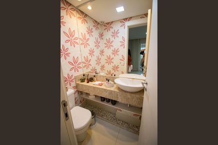 Apartamento à venda com 160m², 3 quartos e 2 vagas Apartamento à venda com 160m², 3 quartos e 2 vagasLavabo