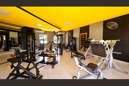 Casa de condomínio à venda com 240m², 3 quartos e 5 vagasÁrea comum - Academia