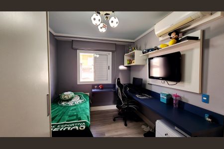 Casa de condomínio à venda com 240m², 3 quartos e 5 vagasQuarto 3 - Suíte