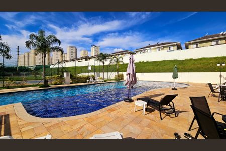 Casa de condomínio à venda com 240m², 3 quartos e 5 vagasÁrea comum - Piscina
