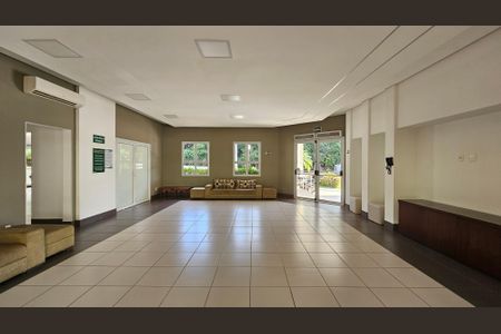 Casa de condomínio à venda com 240m², 3 quartos e 5 vagasÁrea comum - Salão de festas