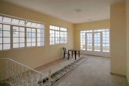 Apartamento à venda com 200m², 3 quartos e 1 vagaSala de Estar