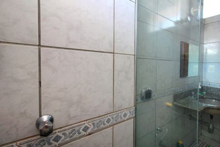 Apartamento à venda com 200m², 3 quartos e 1 vagaBanheiro da Suíte