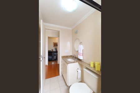 Apartamento à venda com 91m², 3 quartos e 2 vagas Apartamento à venda com 91m², 3 quartos e 2 vagasBanheiro da Suíte