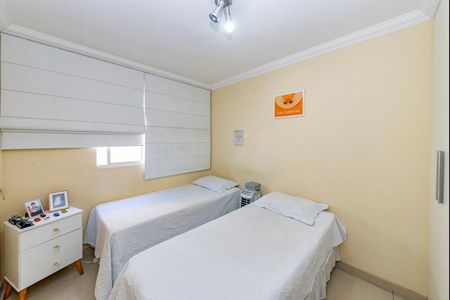 Apartamento à venda com 79m², 3 quartos e 2 vagas Apartamento à venda com 79m², 3 quartos e 2 vagasQuarto 3