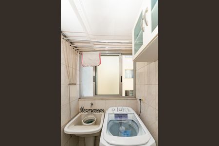 Apartamento à venda com 79m², 3 quartos e 2 vagas Apartamento à venda com 79m², 3 quartos e 2 vagasÁrea de Serviço