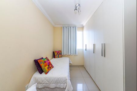 Apartamento à venda com 79m², 3 quartos e 2 vagas Apartamento à venda com 79m², 3 quartos e 2 vagasQuarto 2