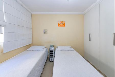 Apartamento à venda com 79m², 3 quartos e 2 vagas Apartamento à venda com 79m², 3 quartos e 2 vagasQuarto 3