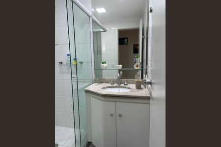 Apartamento à venda com 75m², 2 quartos e 1 vaga