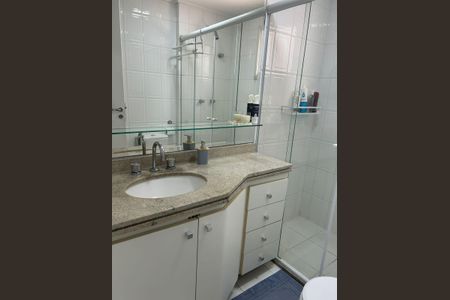 Apartamento à venda com 75m², 2 quartos e 1 vaga