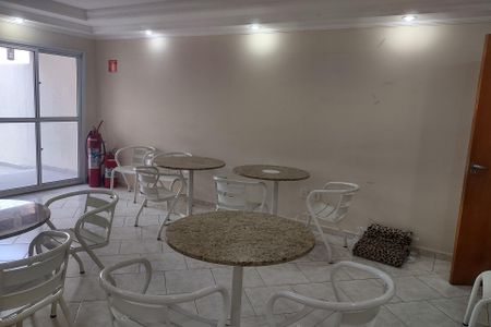 Apartamento à venda com 85m², 3 quartos e 2 vagas Apartamento à venda com 85m², 3 quartos e 2 vagasÁrea comum - Salão de festas