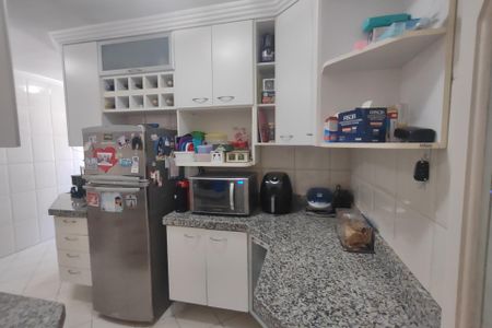 Apartamento à venda com 85m², 3 quartos e 2 vagas Apartamento à venda com 85m², 3 quartos e 2 vagasCozinha