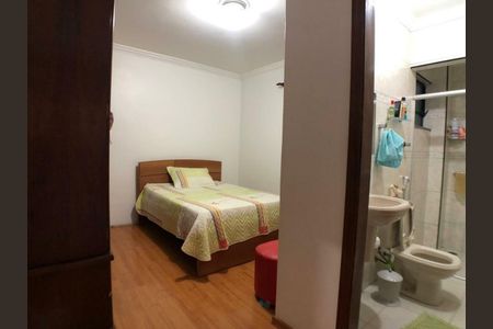 Casa à venda com 248m², 5 quartos e 2 vagas