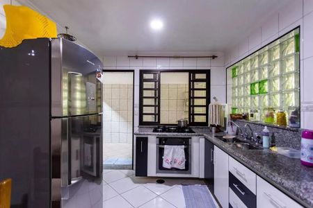 Casa à venda com 248m², 5 quartos e 2 vagas